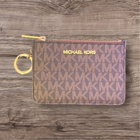 Michael Kors Tan Card Holder with Key Ring - Picture 8 of 8
